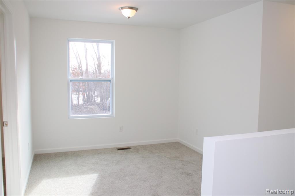 6007 Huron River Lane, Ypsilanti, MI 48197 — Photo 9