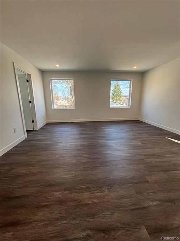 728 E Meyers Avenue, Hazel Park, MI 48030 — Photo 24