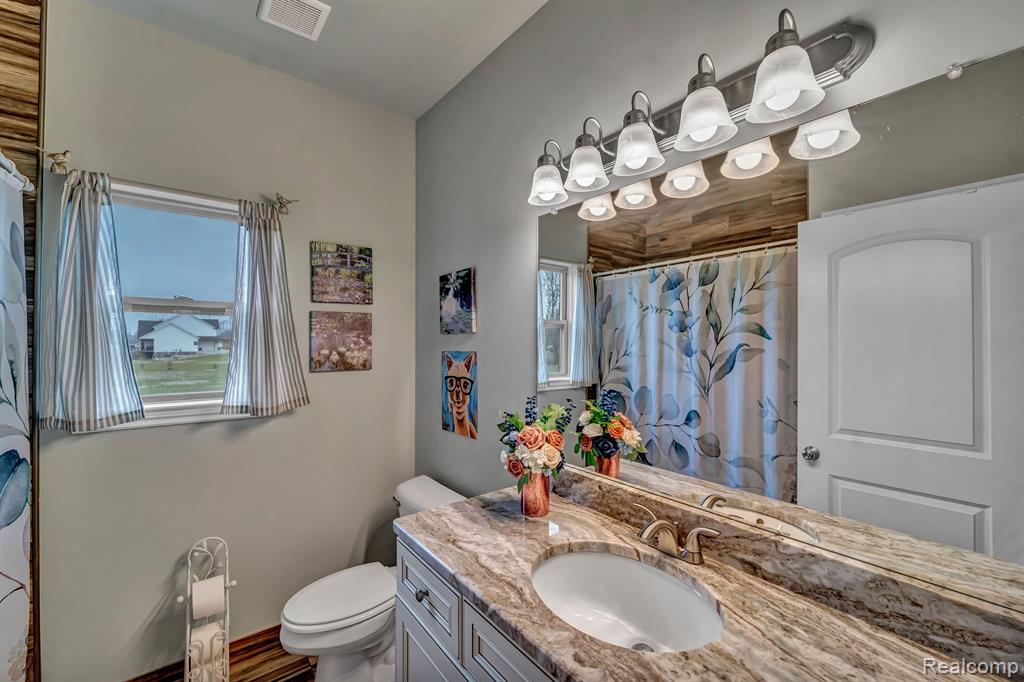 8520 ALMONT Road, Almont, MI 48003 — Photo 28