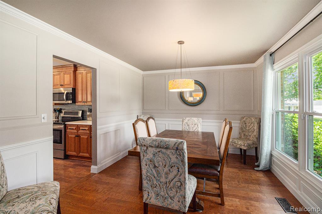 6306 Kings Knoll Road, Grand Blanc, MI 48439 — Photo 15