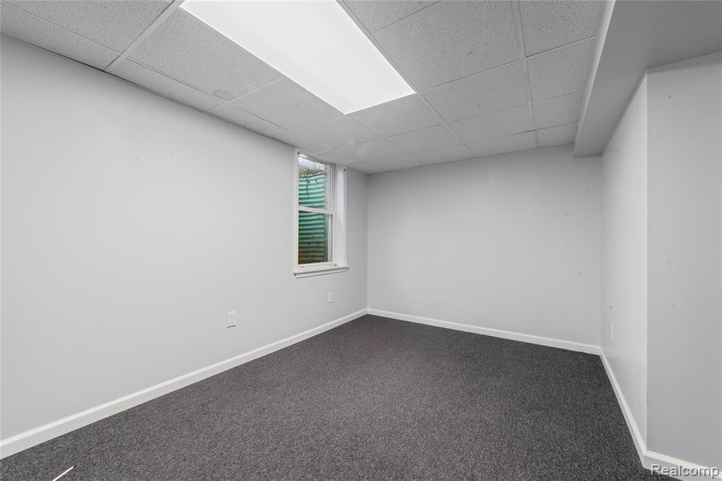 1823 Brentwood Drive, Troy, MI 48098 — Photo 23