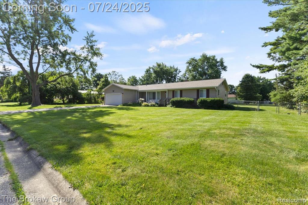 4436 Rosethorn Circle, Burton, MI 48509 — Photo 2
