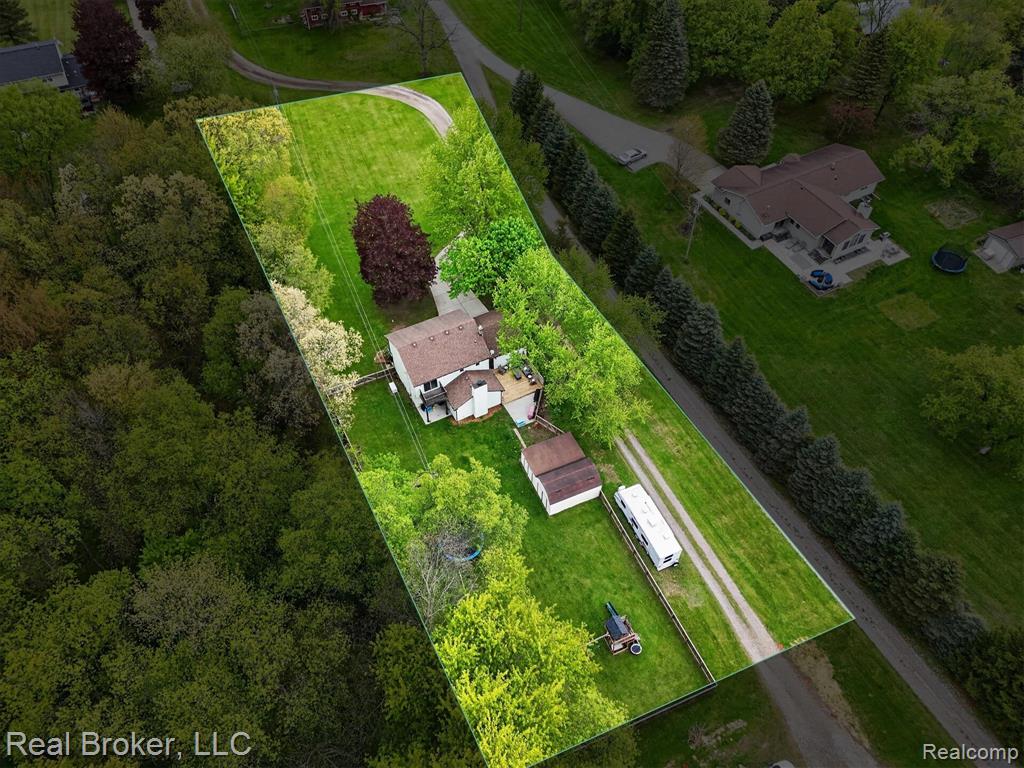 59-3885-Morgan-Rd-Orion-Township-MI-48359-WindowStill.jpg