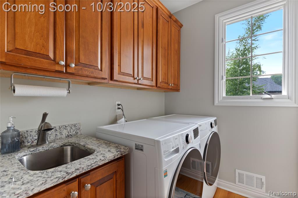 68242 Lake Angela Pointe, Richmond, MI 48062 — Photo 11