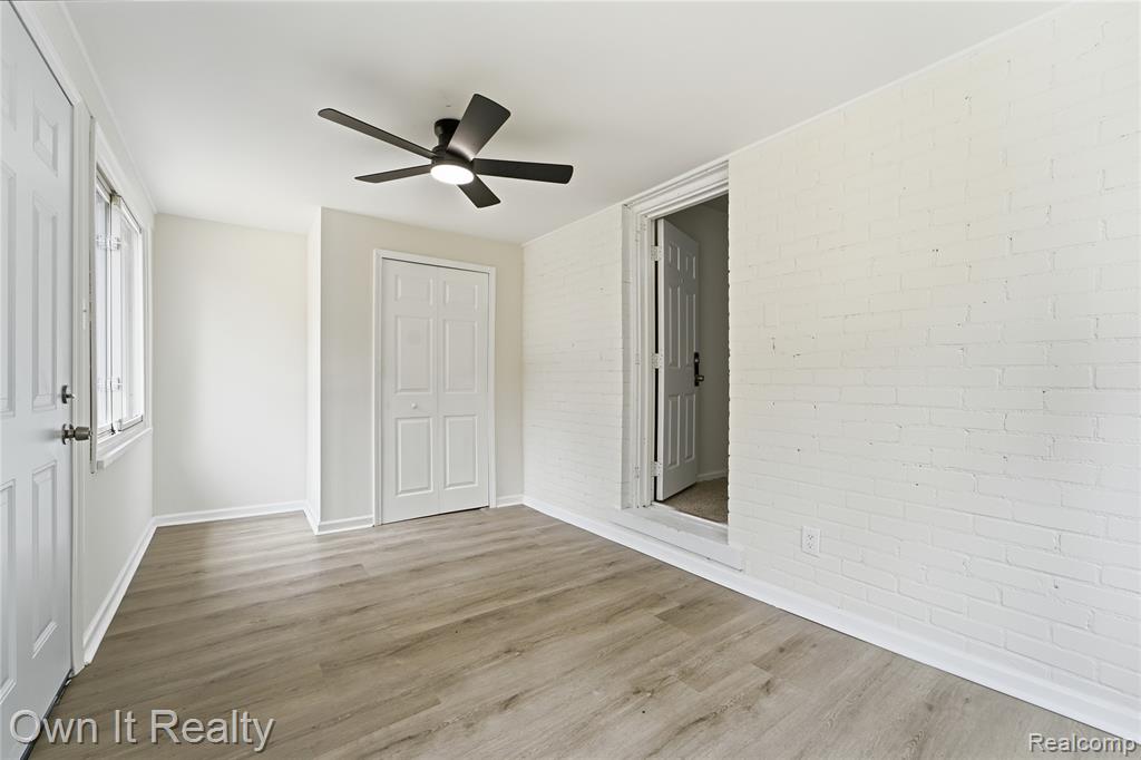 15490 Warwick Street, Detroit, MI 48223 — Photo 20