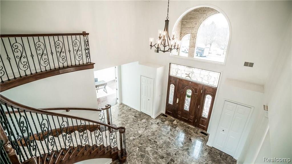 748 Eltham Court, Ann Arbor, MI 48103 — Photo 57