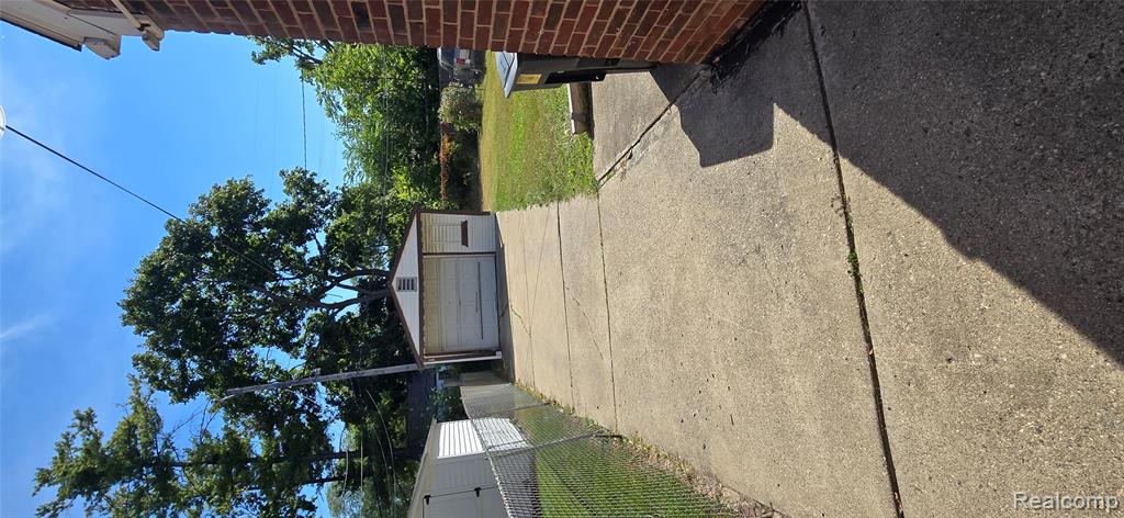 8908 Birwood Street, Detroit, MI 48204 — Photo 14