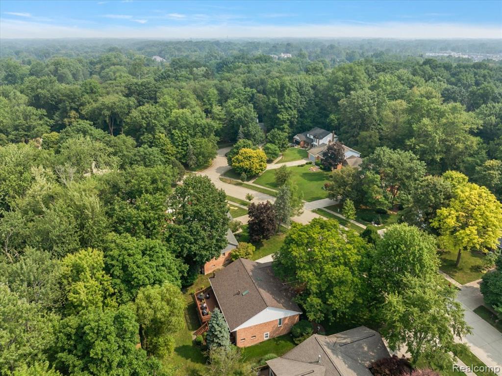 430 Eckford Drive, Troy, MI 48085 — Photo 53