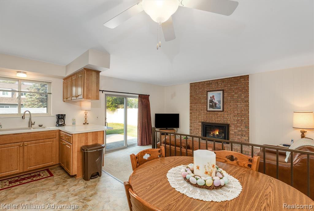 44284 SUFFOLK, Canton, MI 48187 — Photo 10