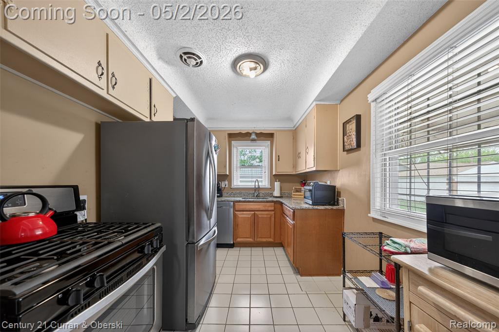 25308 Joy Road, Redford, MI 48239 — Photo 5