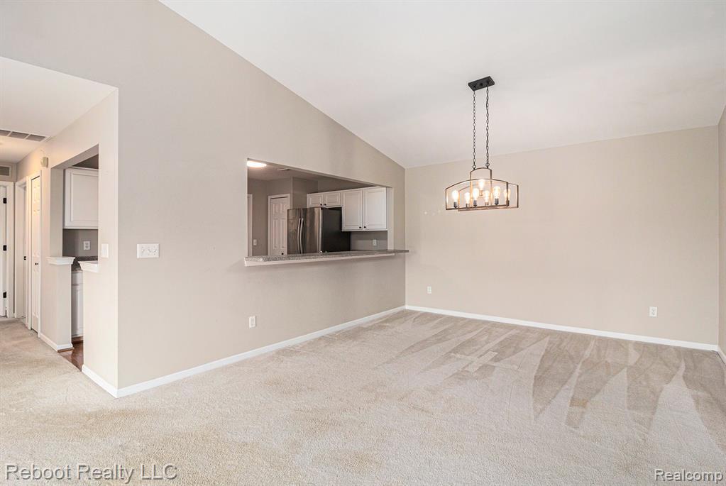 45760 Warwick Drive, Macomb, MI 48044 — Photo 7