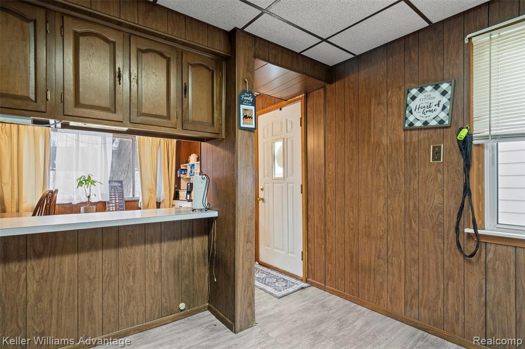 2085 Thomas Street, Lincoln Park, MI 48146 — Photo 15
