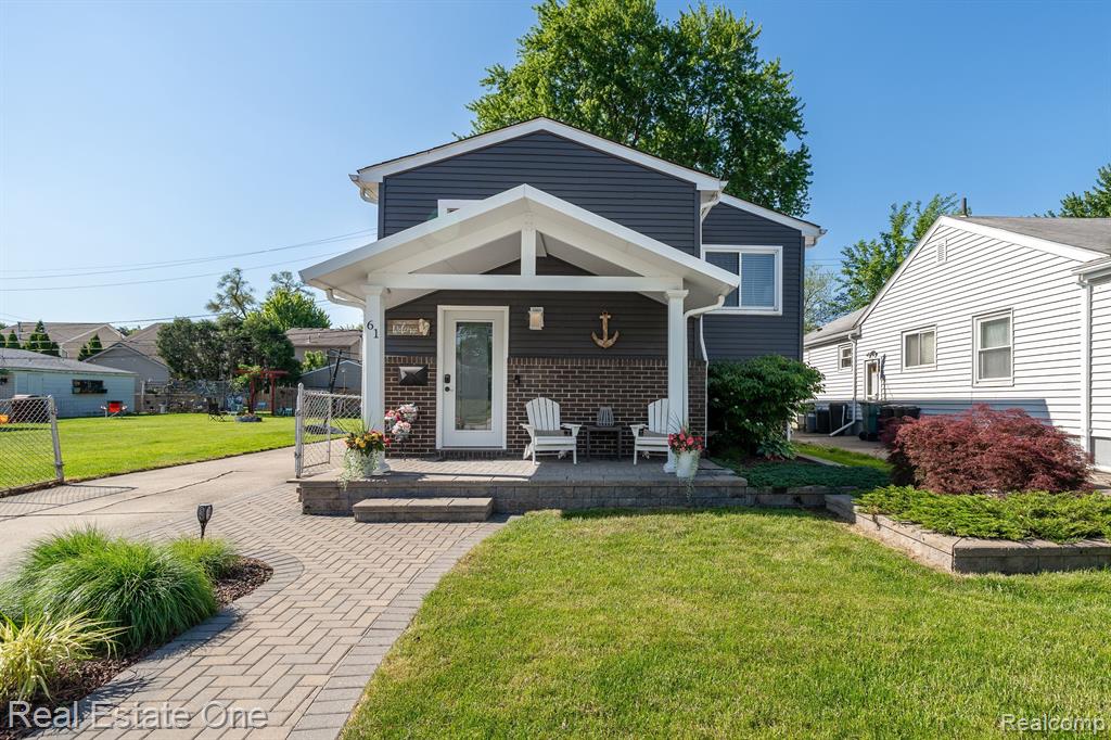 61 TECUMSEH Street, Clawson, MI — Photo 2