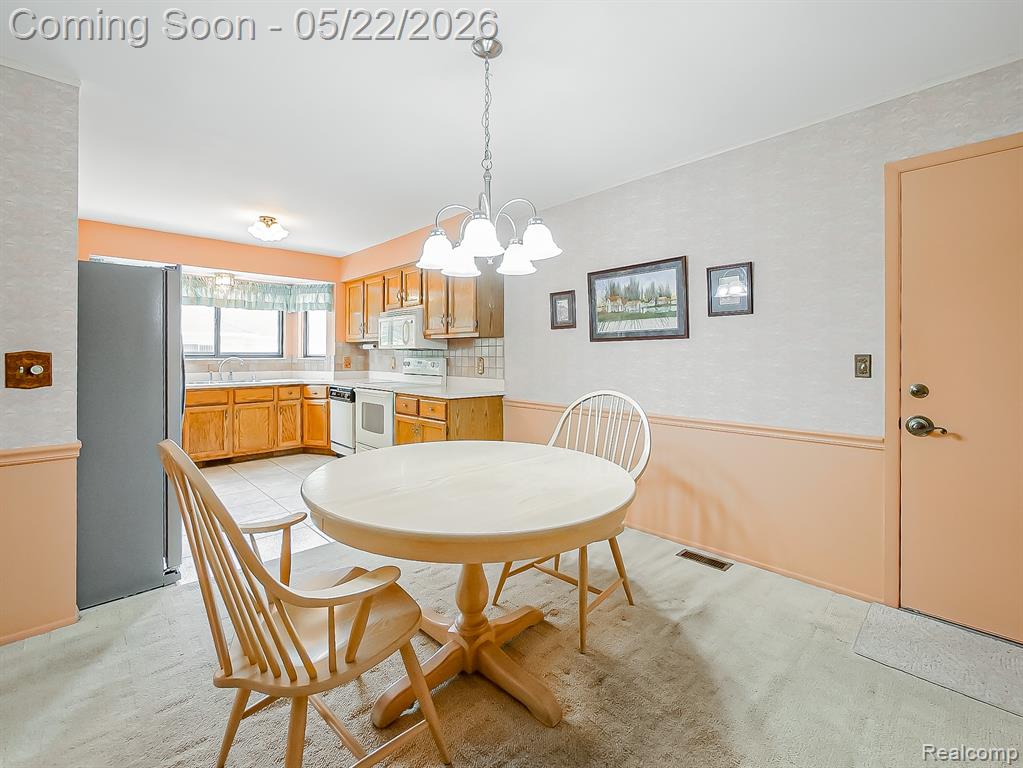38663 Cypress Meadow Drive, Clinton Twp, MI 48036 — Photo 8