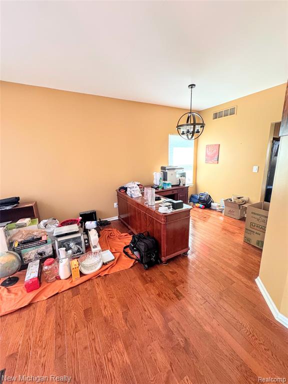 7442 Spy Glass Lane, Ypsilanti, MI 48197 — Photo 12
