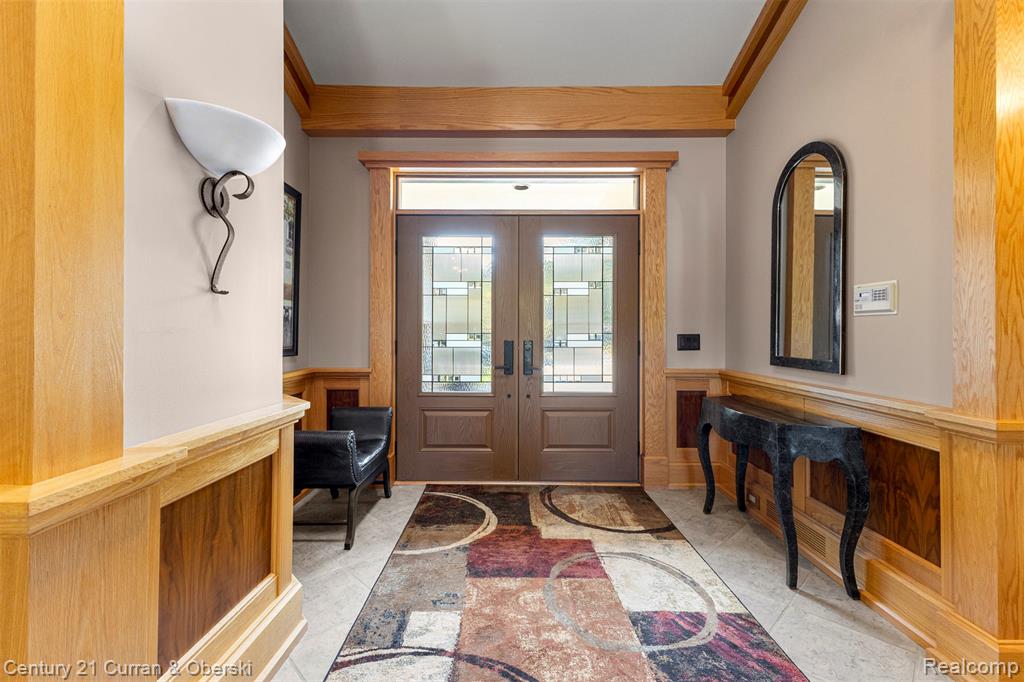 42049 Farm Lane Court, Sterling Heights, MI 48313 — Photo 4