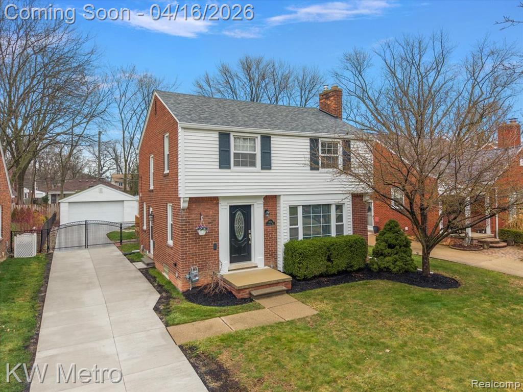 1904 Manchester Boulevard, Grosse Pointe Woods, MI 48236 — Photo 2
