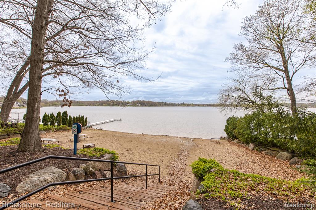 4808 New Haven Drive, Howell, MI 48843 — Photo 50