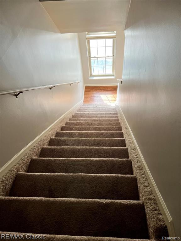 39773 ROCKCREST Circle, Northville, MI — Photo 19