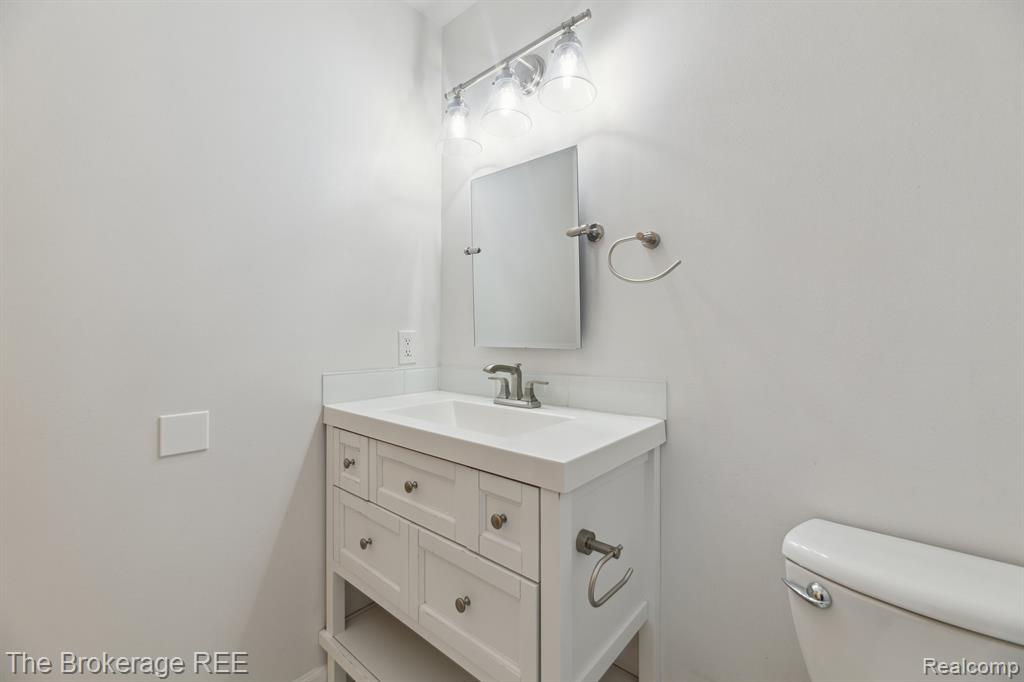 9451 Parkwood N, Davison, MI 48423 — Photo 24