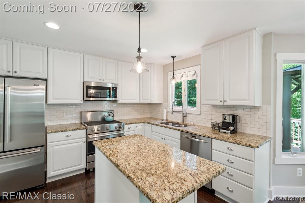 5133 Canyon Oaks Drive, Brighton, MI 48114 — Photo 16