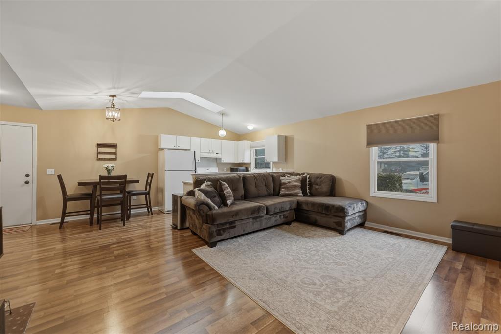 41781 King Edward Court, Clinton Twp, MI 48038 — Photo 3