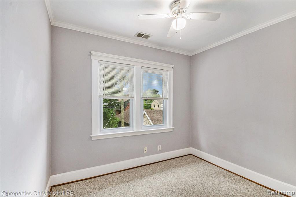 858 NOTTINGHAM ROAD Road, Grosse Pointe Park, MI 48230 — Photo 26
