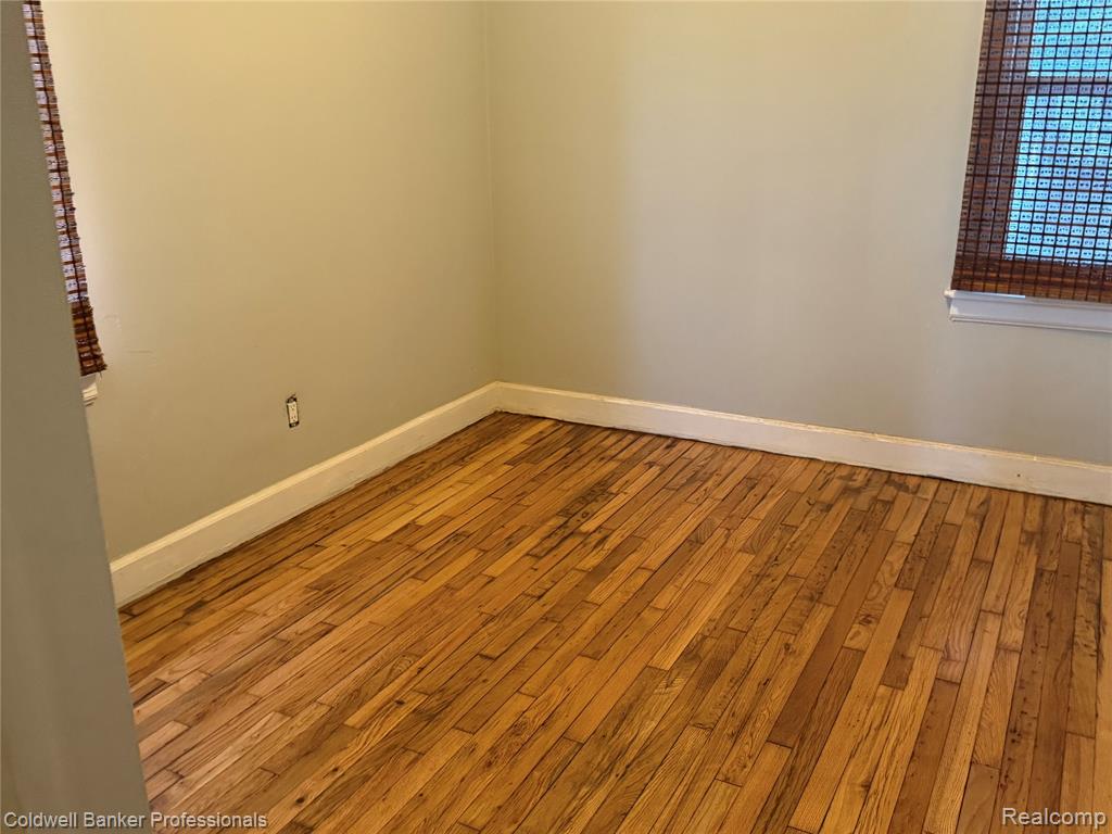 624 E Saratoga Street, Ferndale, MI 48220 — Photo 8
