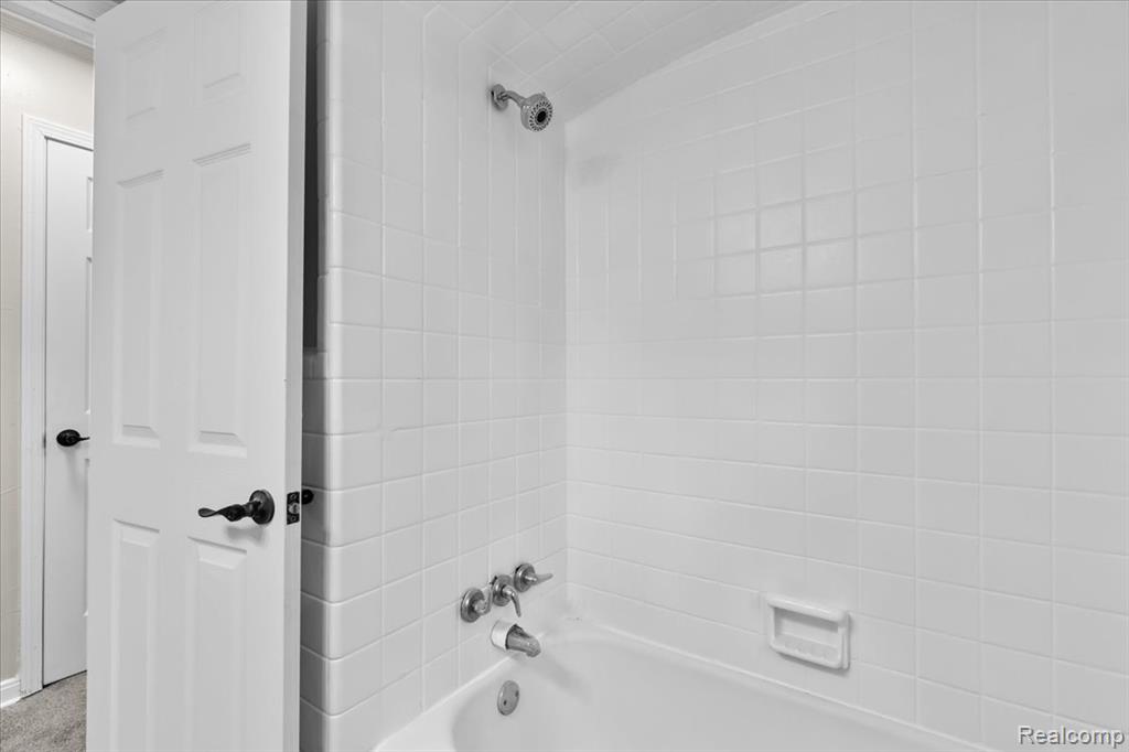 11856 Kilbourne Street, Detroit, MI 48213 — Photo 21