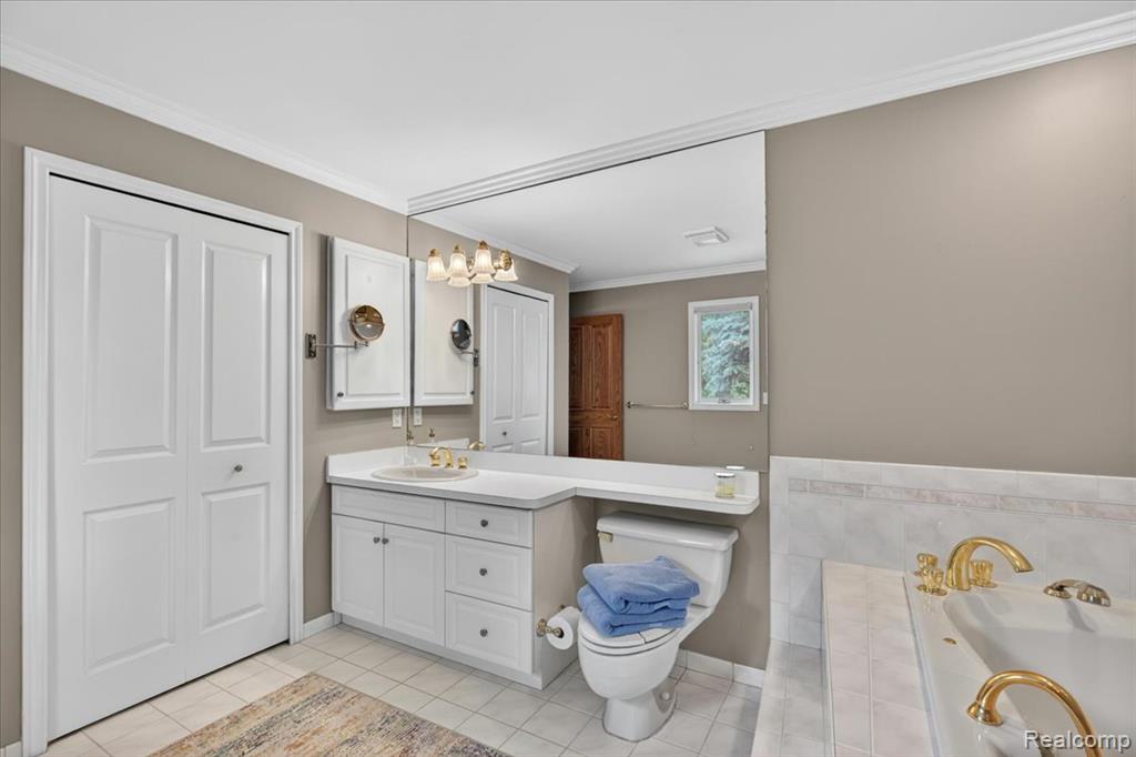 18974 Riverway Court, Clinton Twp, MI 48038 — Photo 26