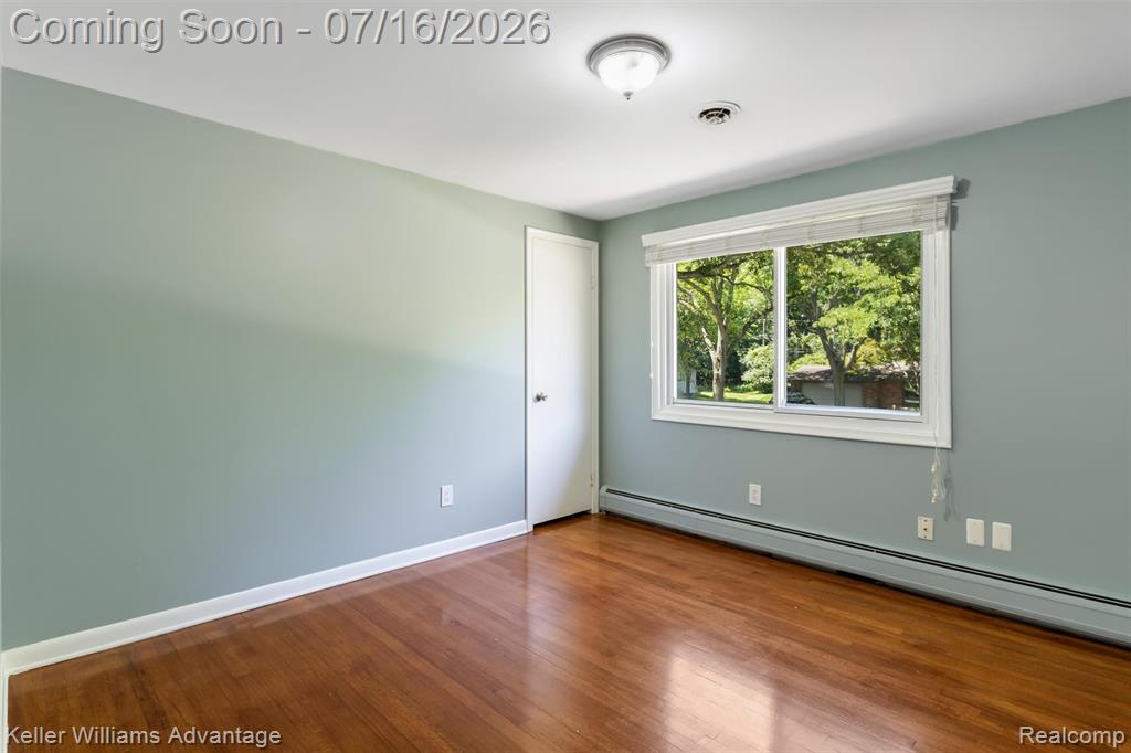 6711 Woodside Trail, West Bloomfield, MI — Photo 32