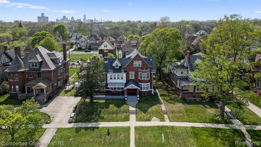 485 E GRAND Boulevard, Detroit, MI 48207 — Photo 26