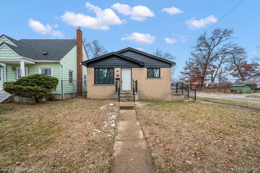 8104 Cloverdale Avenue, Ferndale, MI 48220 — Photo 3