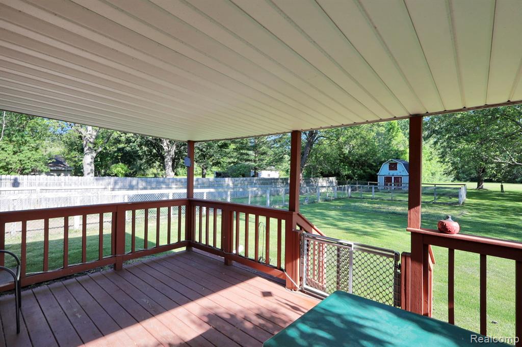 6245 W Coldwater Road, Flushing, MI 48433 — Photo 25