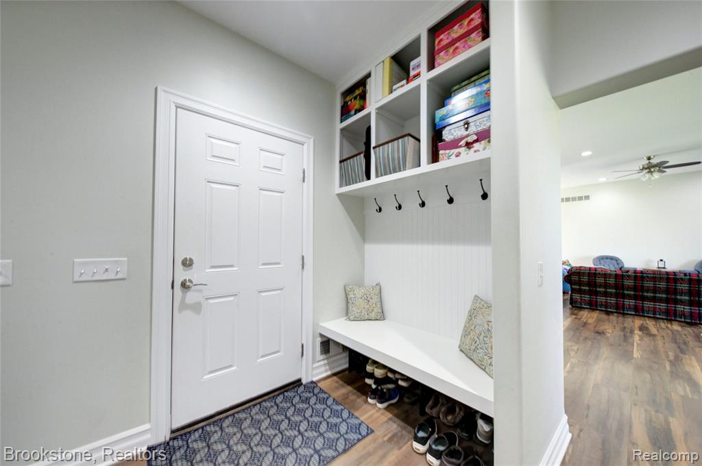 1266 Christine Drive, Lapeer, MI 48446 — Photo 27