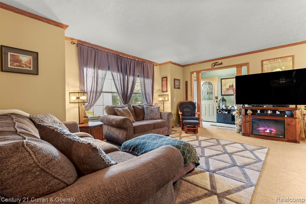 11191 Shady Grove Court, South Lyon, MI 48178 — Photo 18