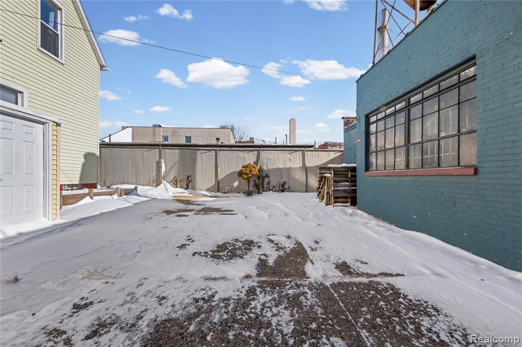 3003 E Grand Boulevard, Detroit, MI 48202 — Photo 37