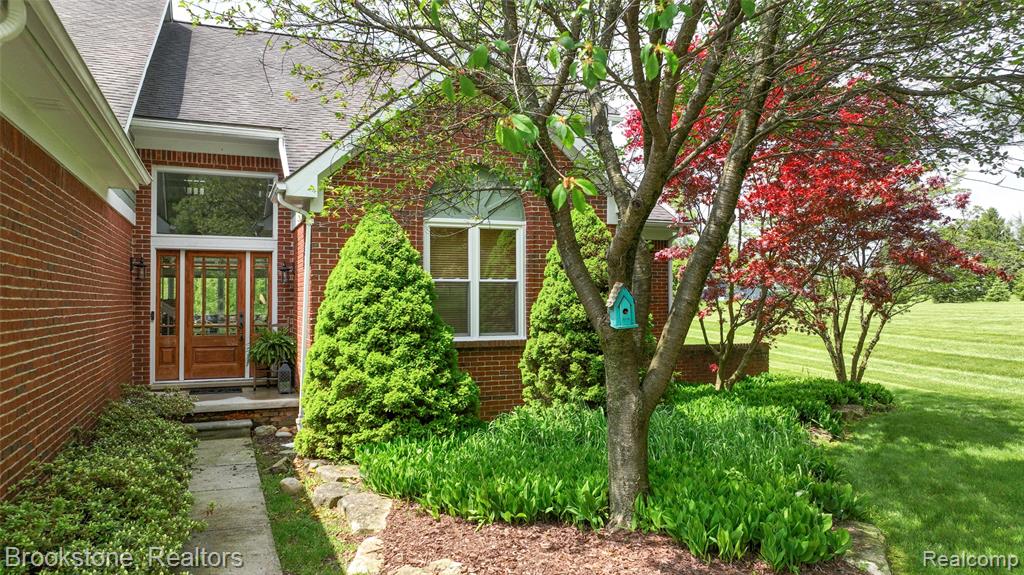 7859 BROOK LANE, Clarkston, MI 48348 — Photo 15