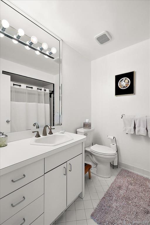 6463 ROYAL POINTE Drive, West Bloomfield, MI — Photo 33