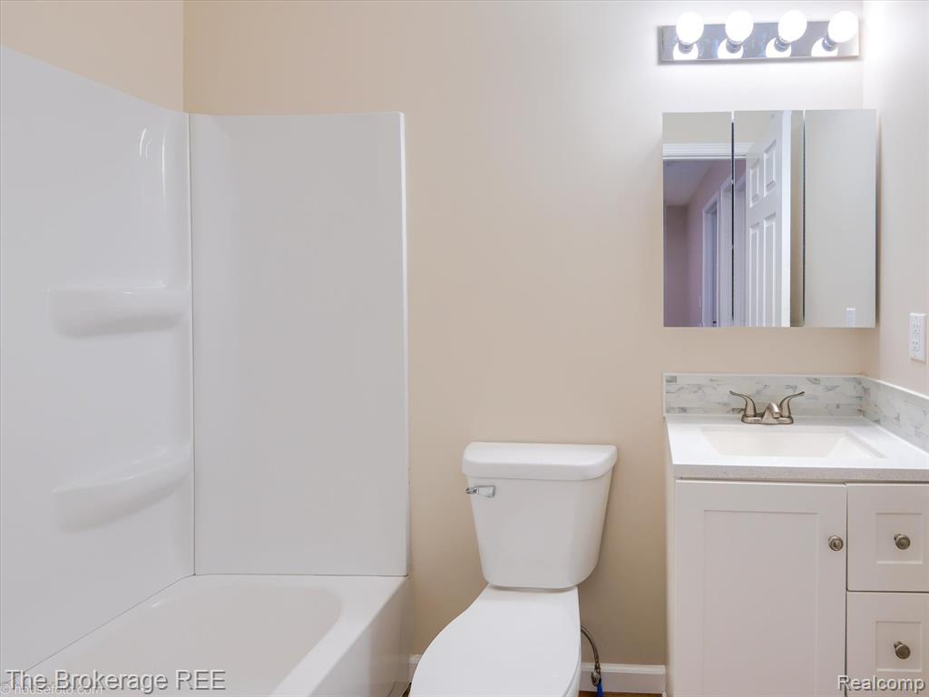 658 Beach Street, Mount Morris, MI 48458 — Photo 28