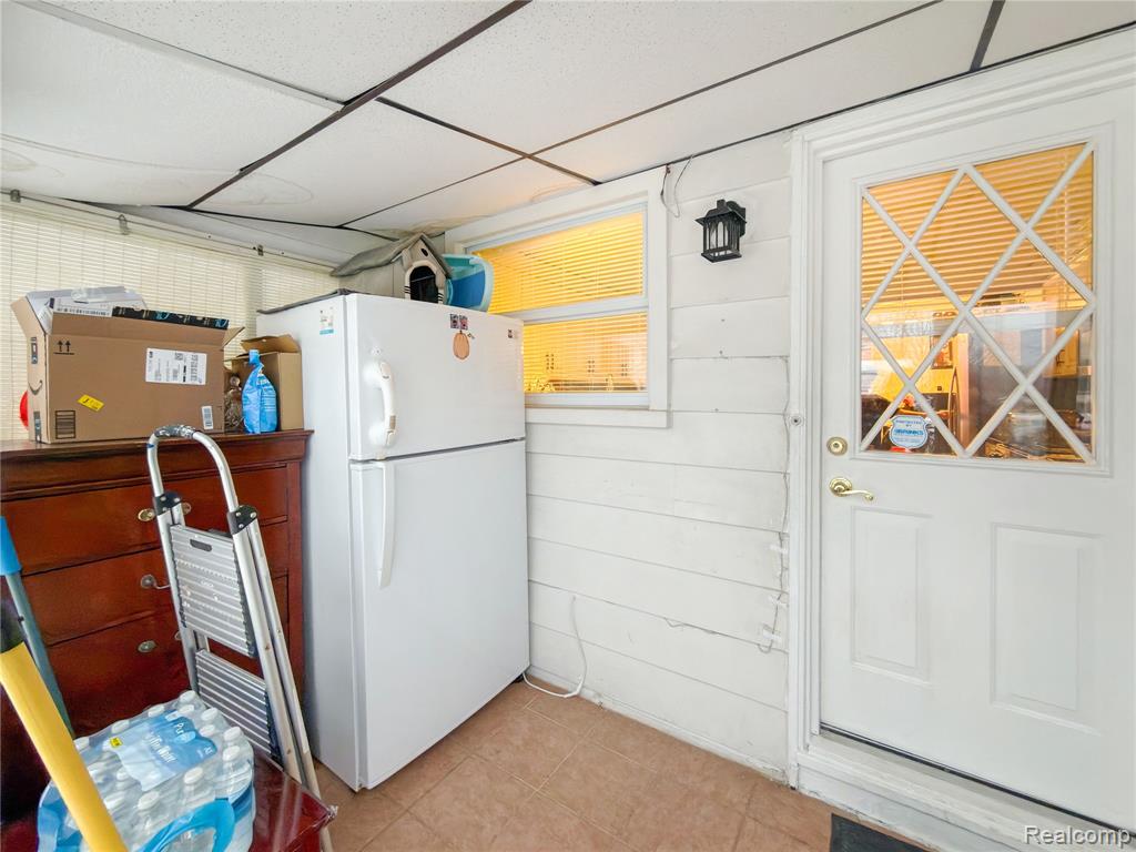 4710 Edgewood Street, Dearborn Heights, MI 48125 — Photo 26