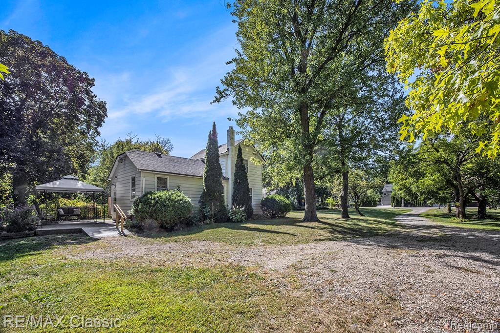 6334 Andersonville Road, Waterford, MI 48329 — Photo 16