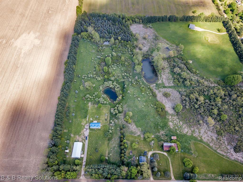 2864 N BLACKS CORNERS Road, Imlay City, MI 48444 — Photo 56