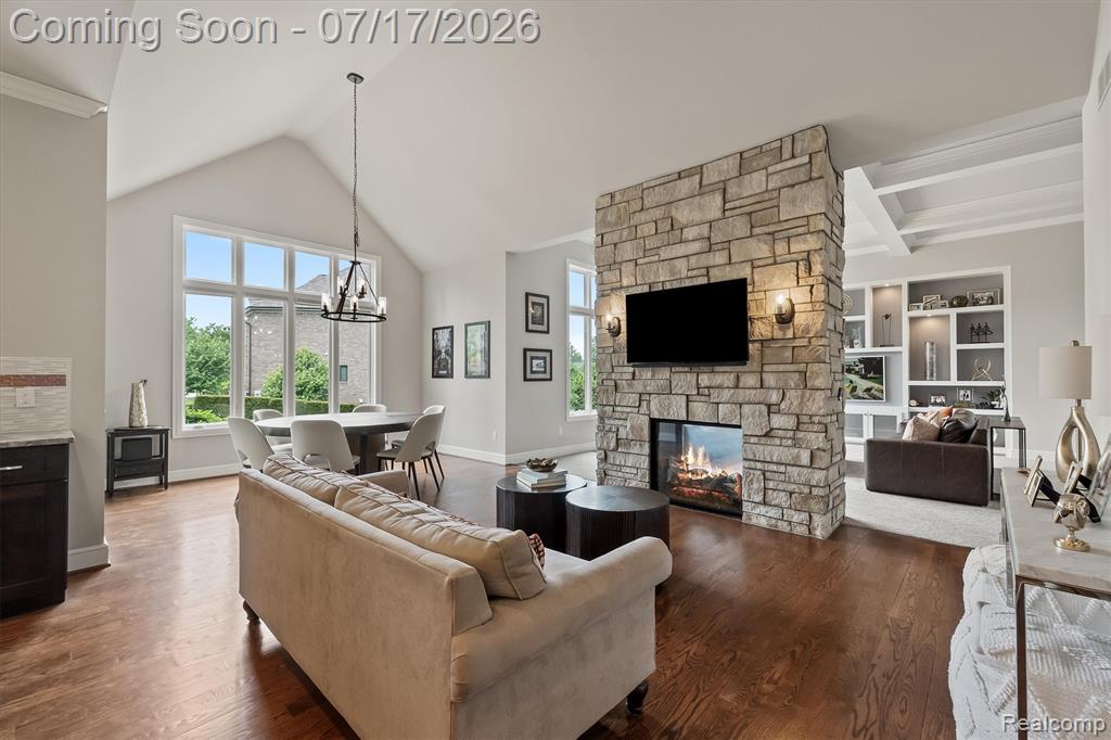 602 Wellington Circle, Rochester Hills, MI 48309 — Photo 9