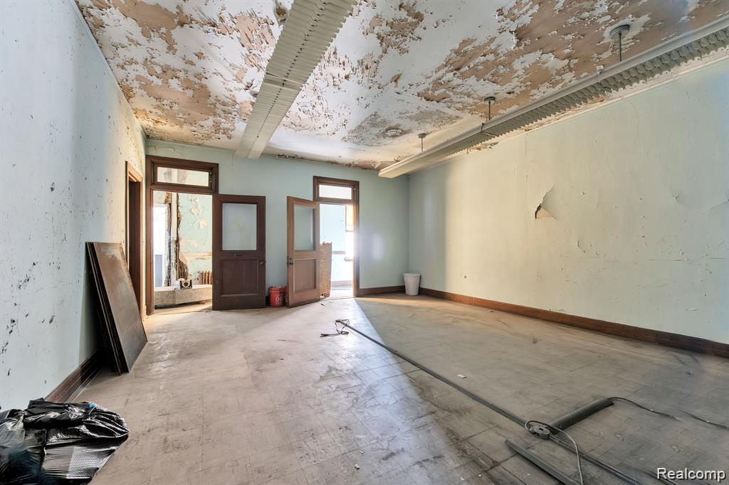 9137 Linwood Street, Detroit, MI 48206 — Photo 11