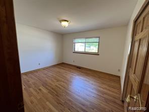 8905 Danzig Street, Livonia, MI 48150 — Photo 18