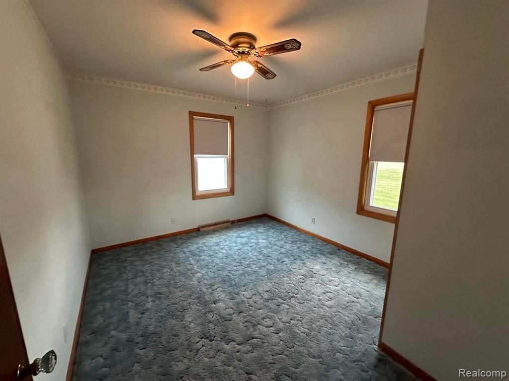 724 LYTLE Avenue, Harbor Beach, MI 48441 — Photo 12