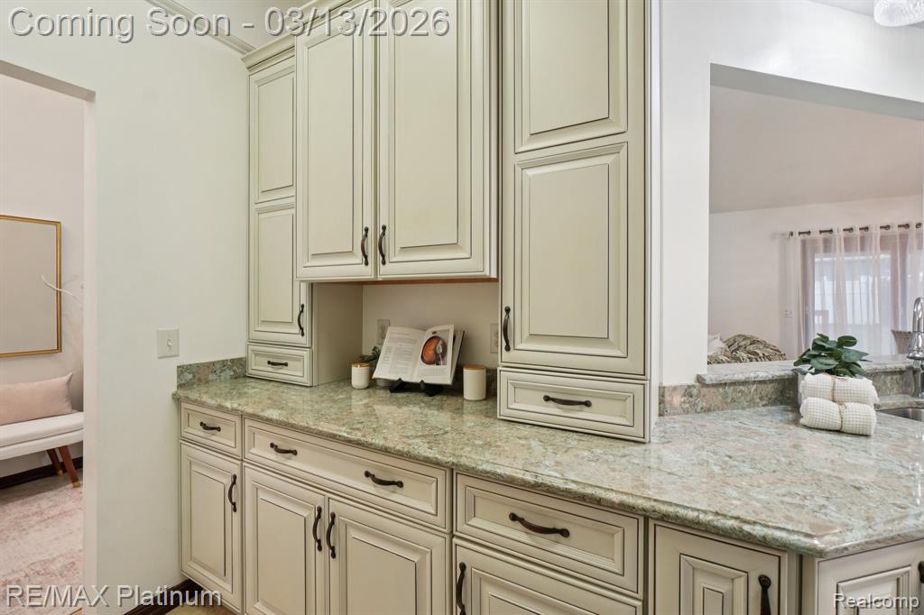 9472 Hill Road, Swartz Creek, MI 48473 — Photo 7