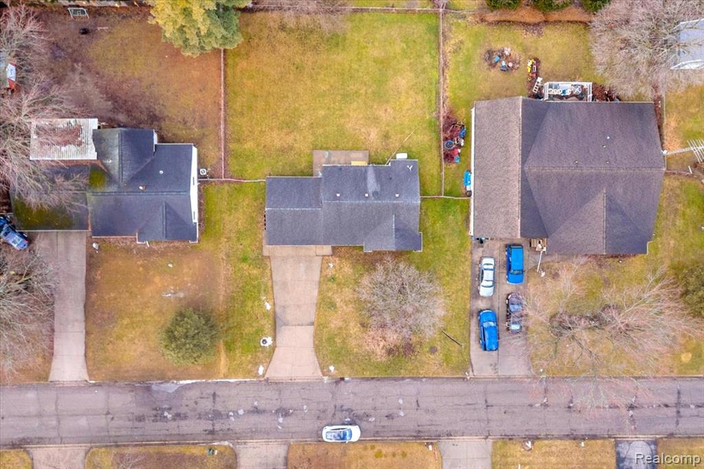 4460 Bristolwood Drive, Flint, MI 48507 — Photo 30
