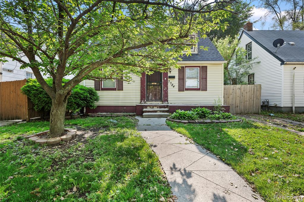 7784 METTETAL Street, Detroit, MI 48228 — Photo 2
